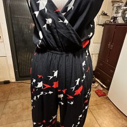 PreOwned Ava Sky One Piece Romper Hawaiian Print Black/Red Women's Small