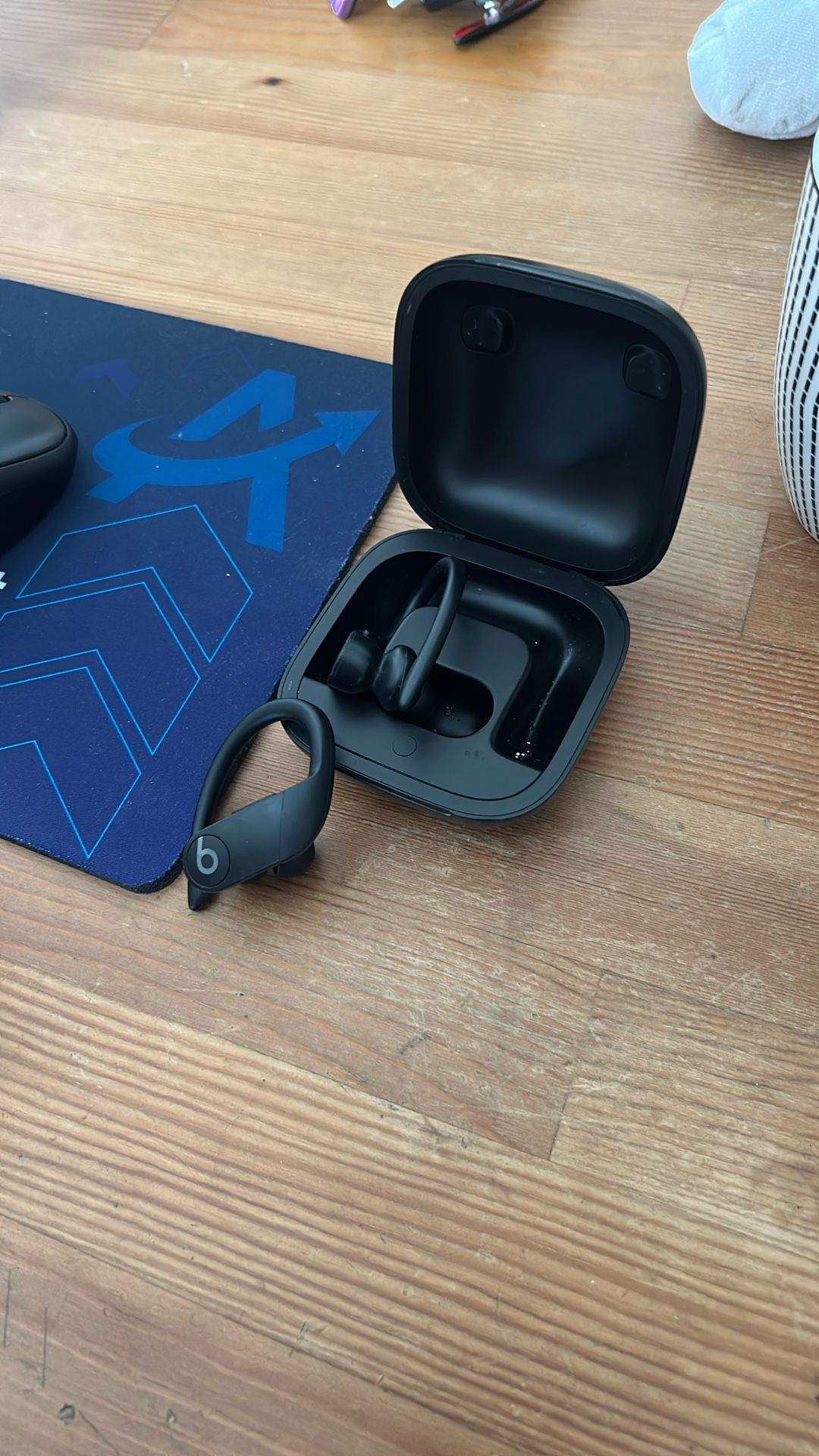 Powerbeats Pro