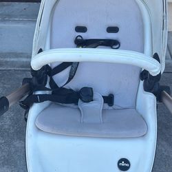 White and black Mima baby stroller 