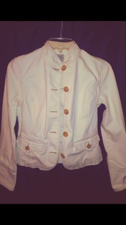 Lucky Brand Co. Clothes! Jeans or Denim Jacket, Two front packets, Stiched Slit Back. Size XS