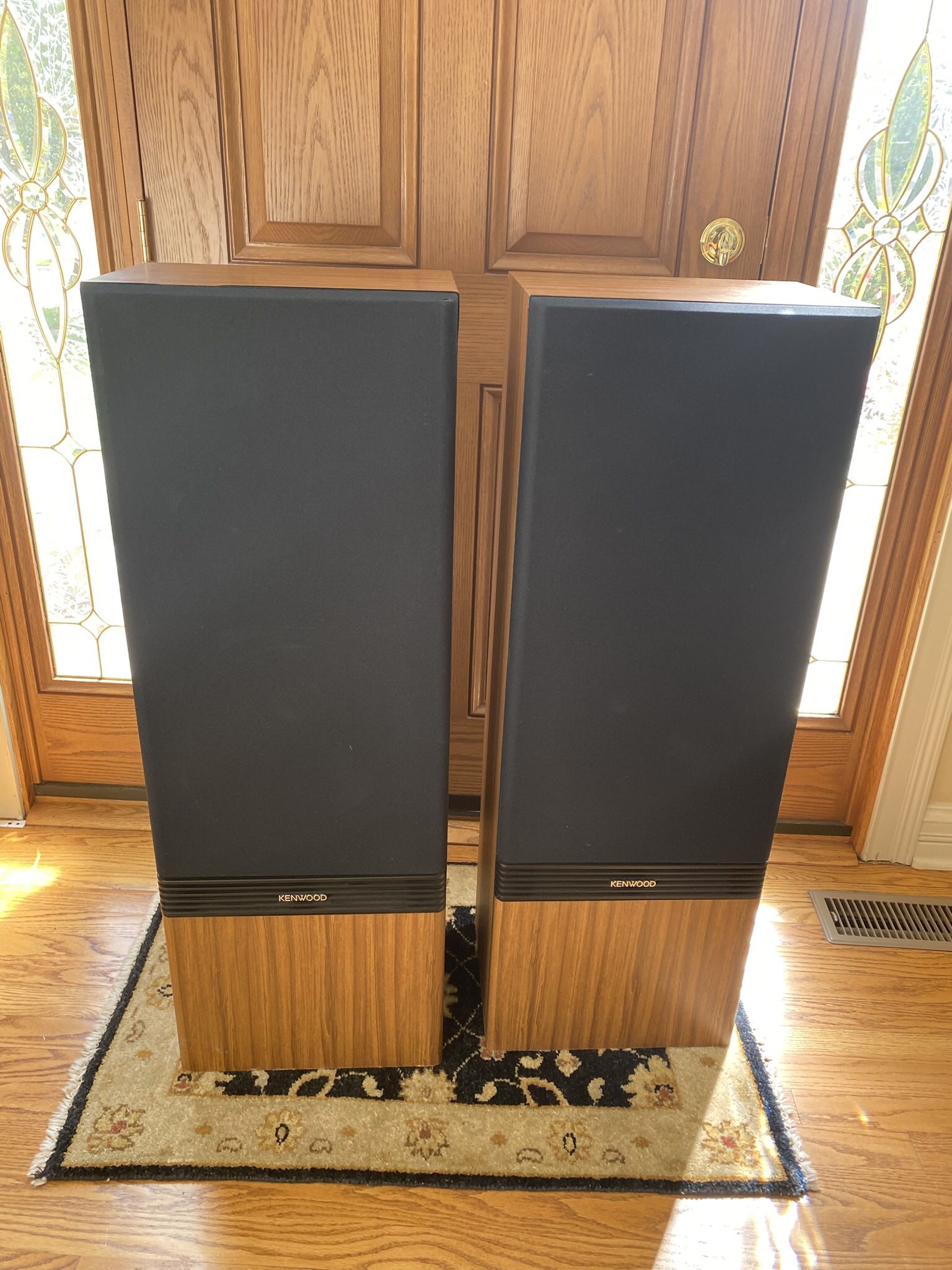 Kenwood Speakers $250