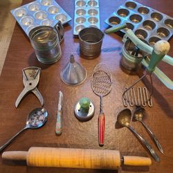 Vintage Kitchen Utensils 