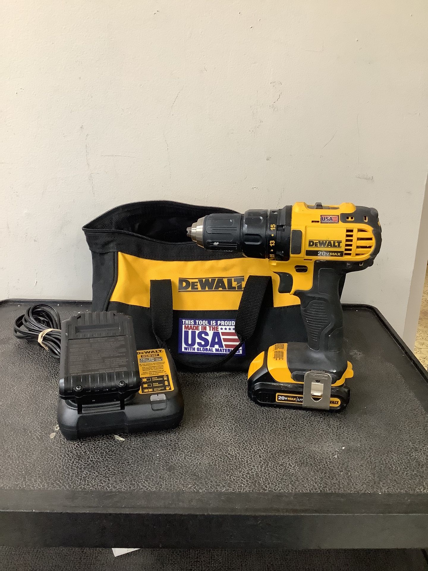 DeWalt Drill $119 (Rj Cash Pawnshop 2505 NW 183rd St)