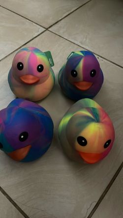 Squeeezy ducks tie dye