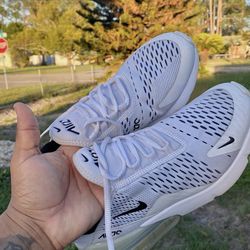 Nike Air Max 270 White black Size 8W