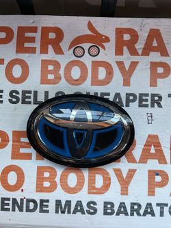 2017 RAV4/Highlander/Camry/Prius/Avalon/Mirai Grille Emblem OEM ⚡️ 2024