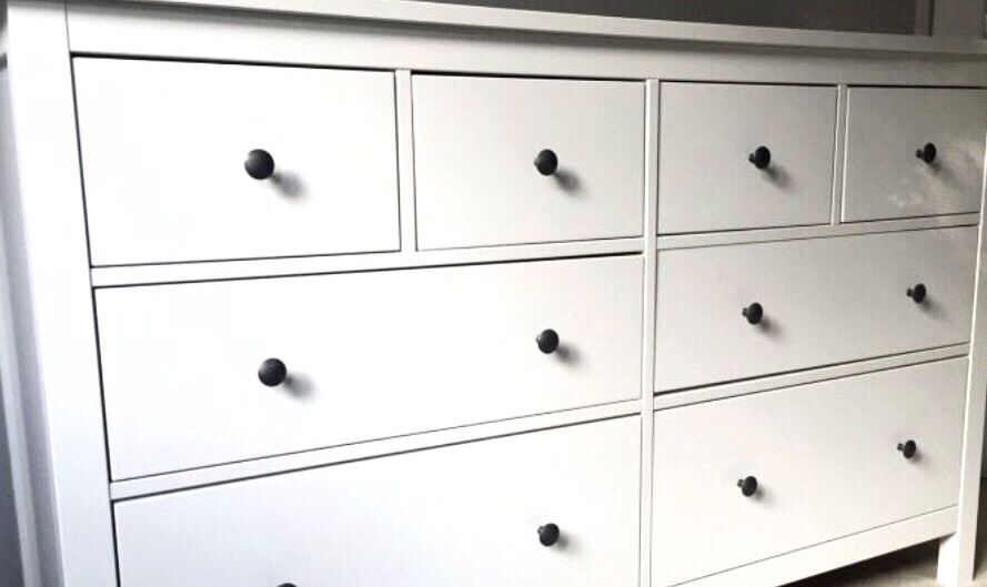 IKEA HEMNES 8 DRAWER WHITE DRESSER/ BLACK KNOBS!!!!π€ππ€πππ