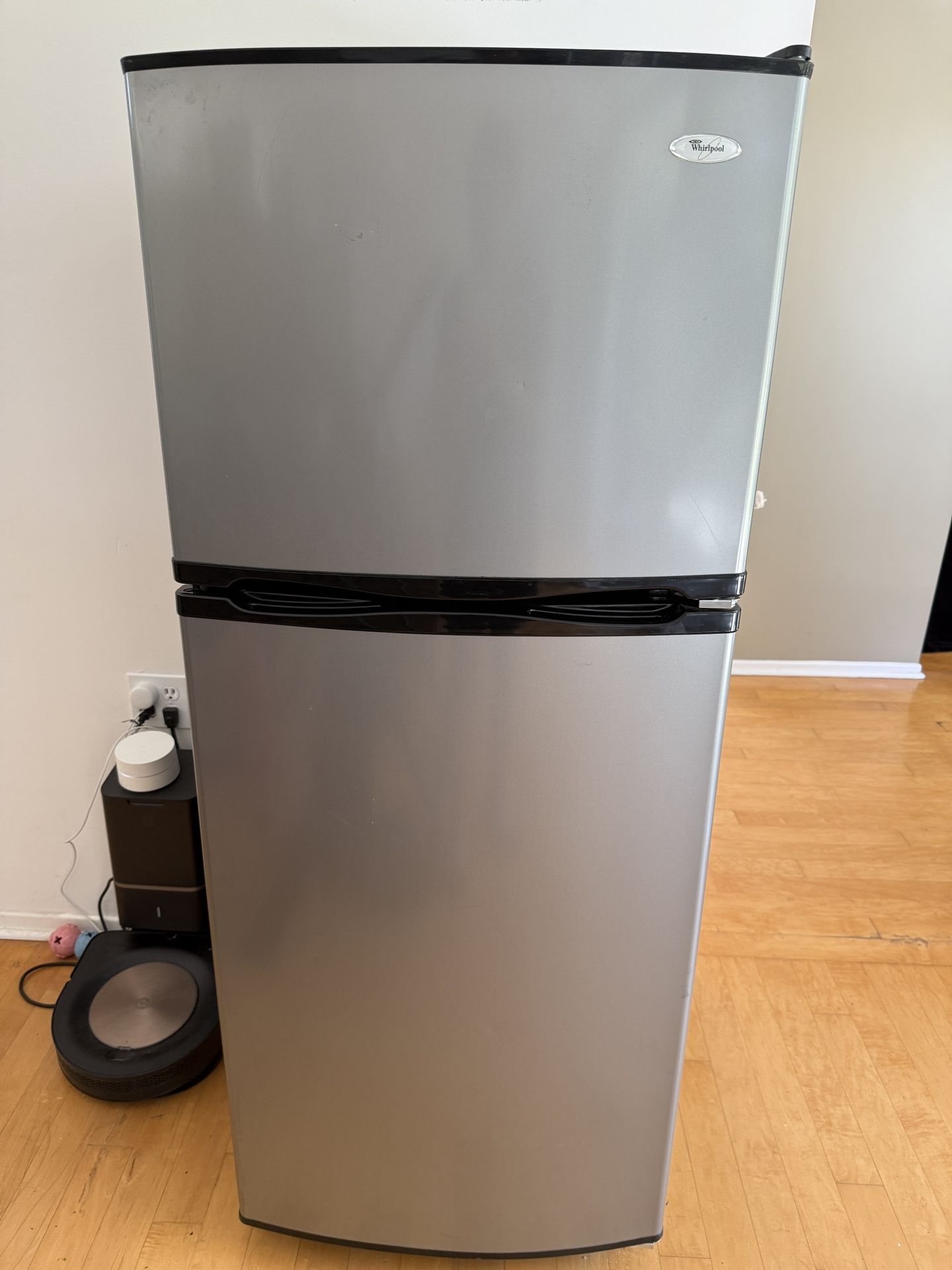 Whirlpool 10 Cu. Ft. Refrigerator