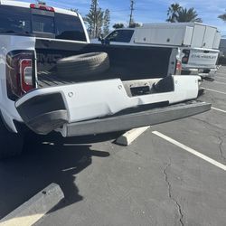 GMC Sierra bumper