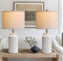2 Lamps