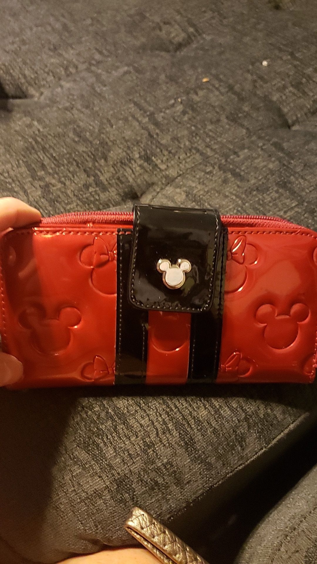 Mickeymouse wallet like new❤❤❤