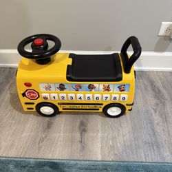 Coco Melon Ride On Bus 