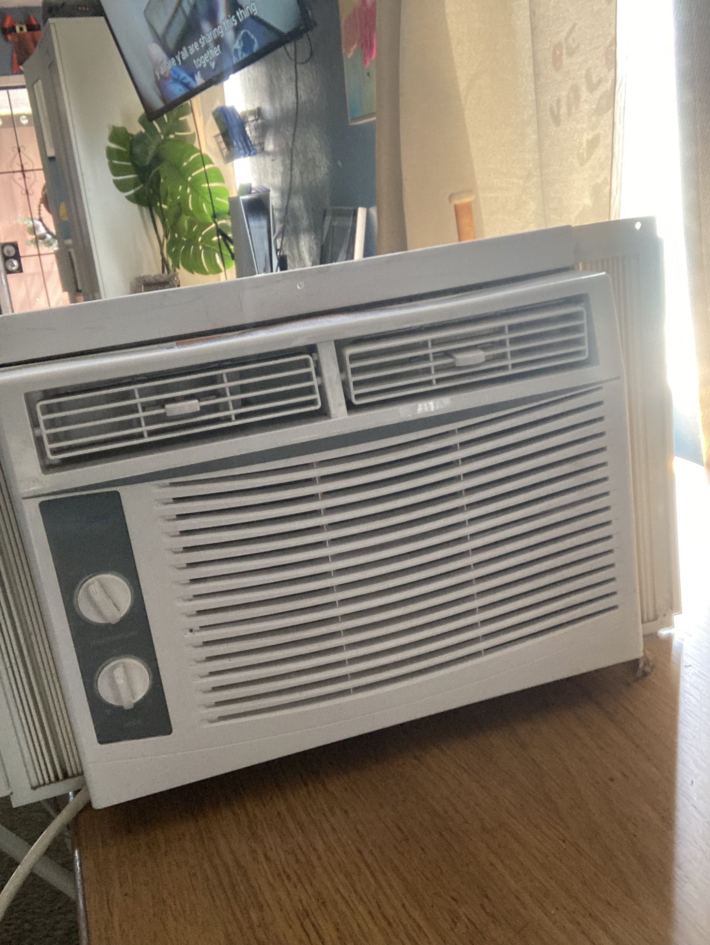 Window Air conditioner
