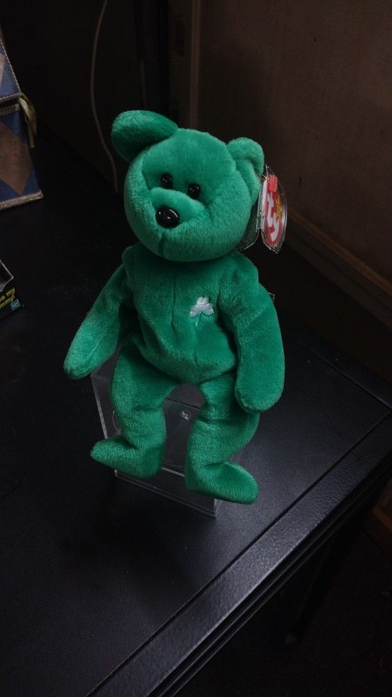 RARE Original 1997 Ty Beanie Baby with ERRORS!!! Erin, the Irish - Main Image