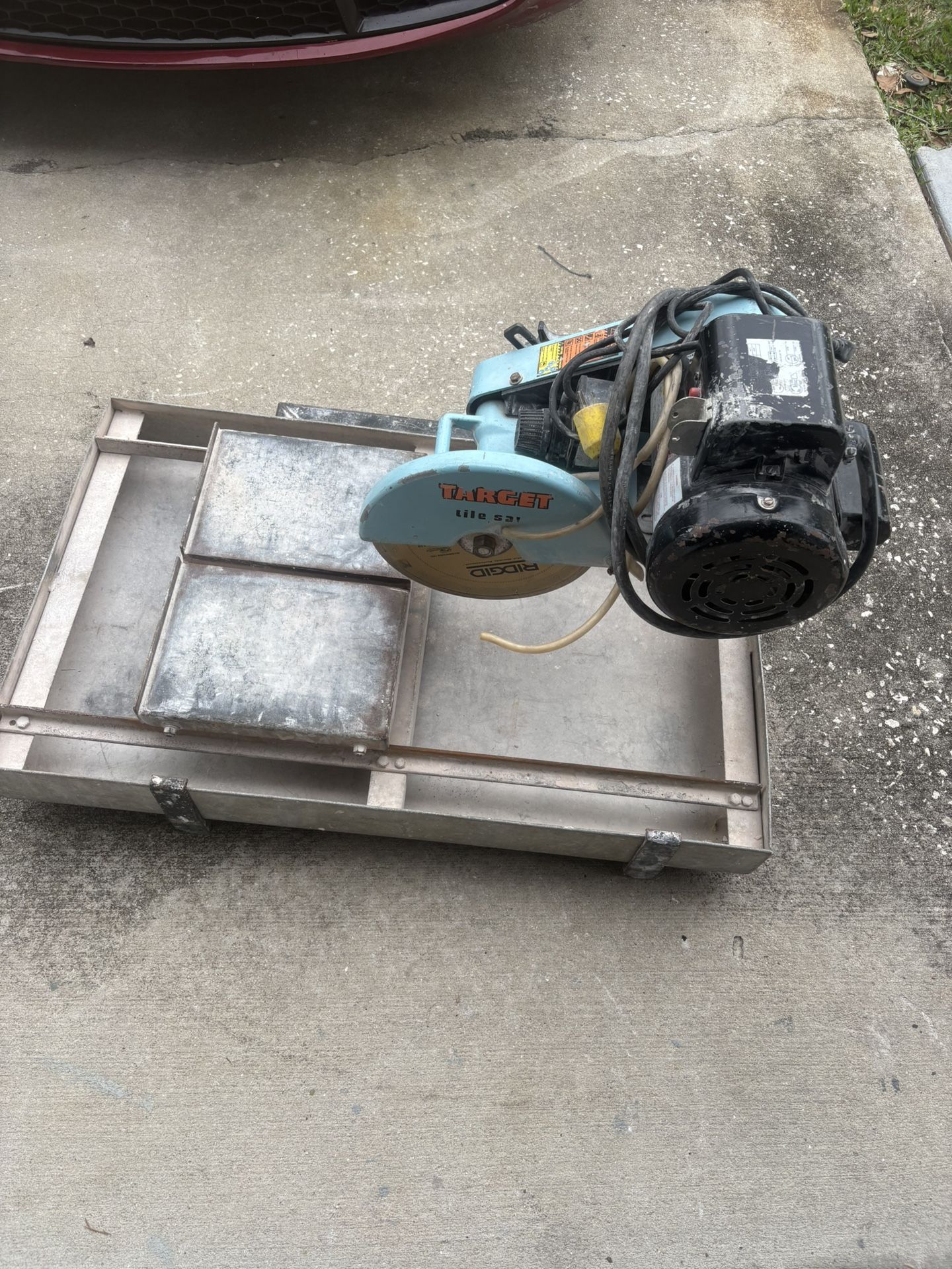 Target Wet Tile Saw
