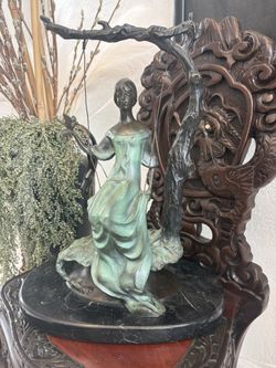 Beautiful 21” T X 15” W SOLID BRONZE LADY & BIRD ON SWING. Sculpture Statue. “Louis Icart A. Moreau Art Nouveau” on Oval Black & White Marble Base.