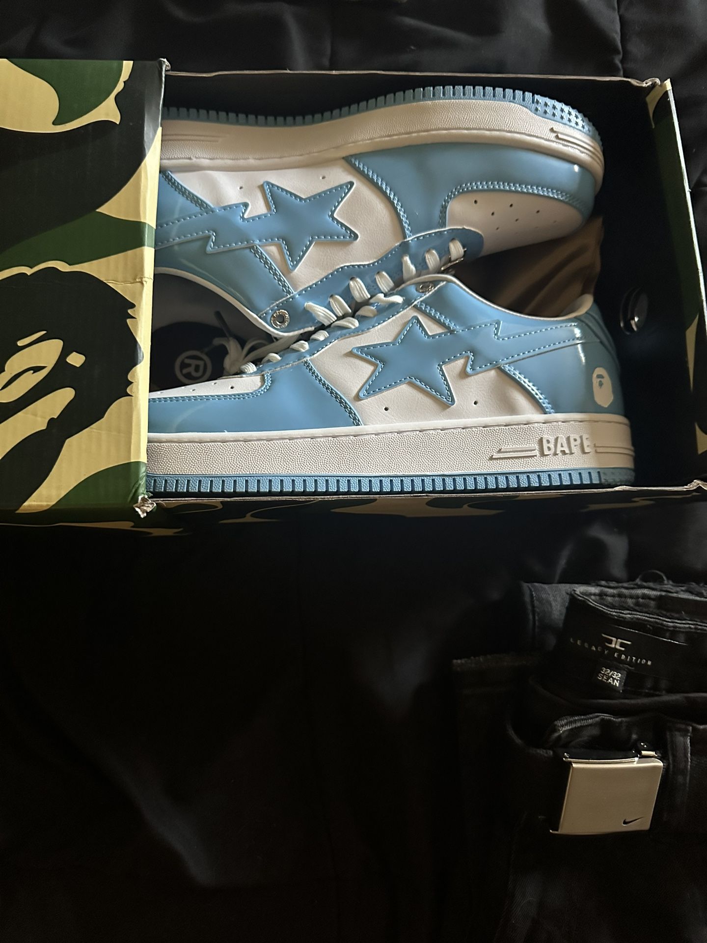 Light Blue Bapestas