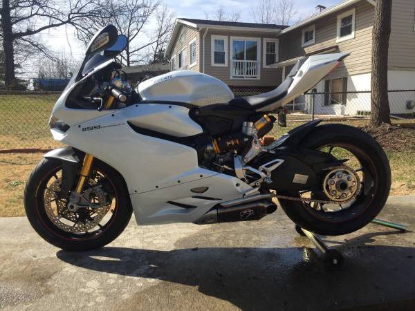 2013 Ducati Panigale 1199S w/ ABS