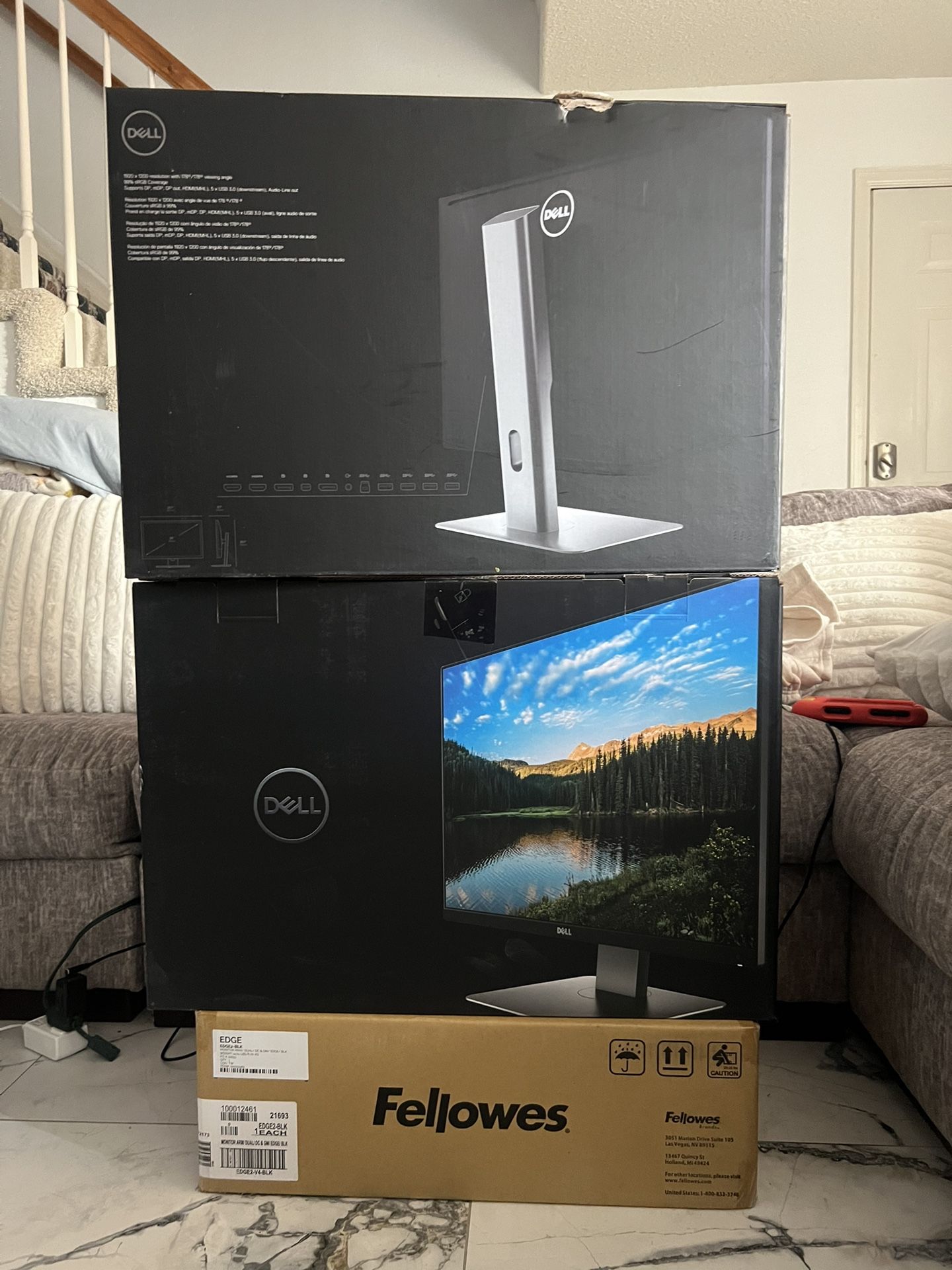 2 Monitors & Monitor Arms Brand New