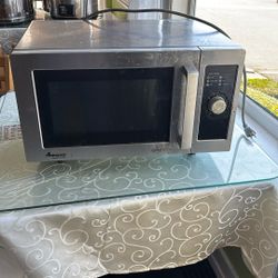Commercial Microwave Amana