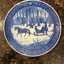 Vintage Royal Copenhagen Christmas Plate 1984 Jingle Bells 