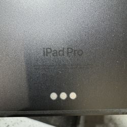 ipad pro 13” m4 chip with cellular unlocked