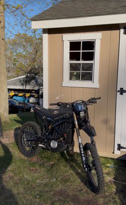 Surron ultra bee