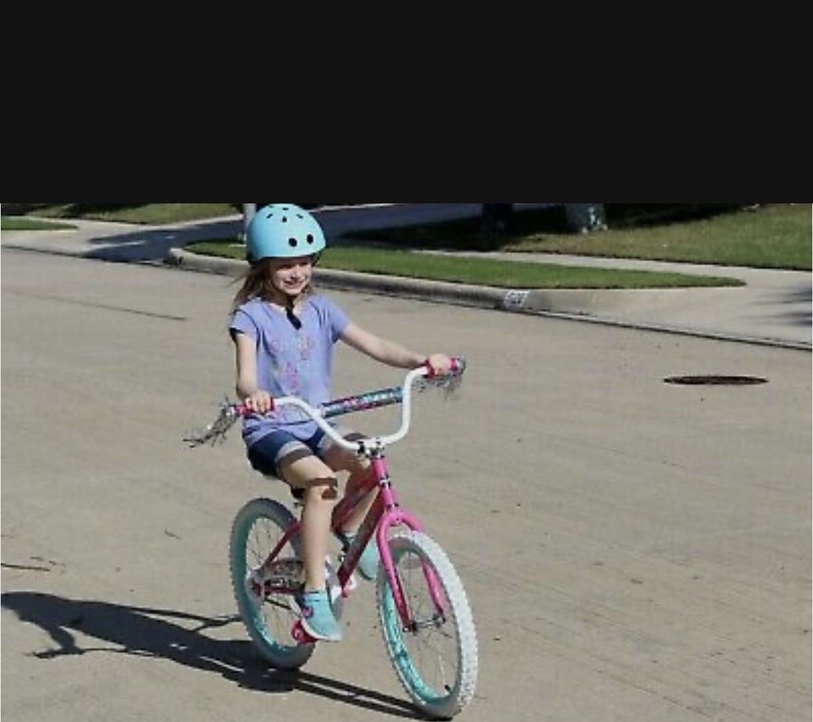 Huffy Glitter 16” Kids Bike Pink/Teal color