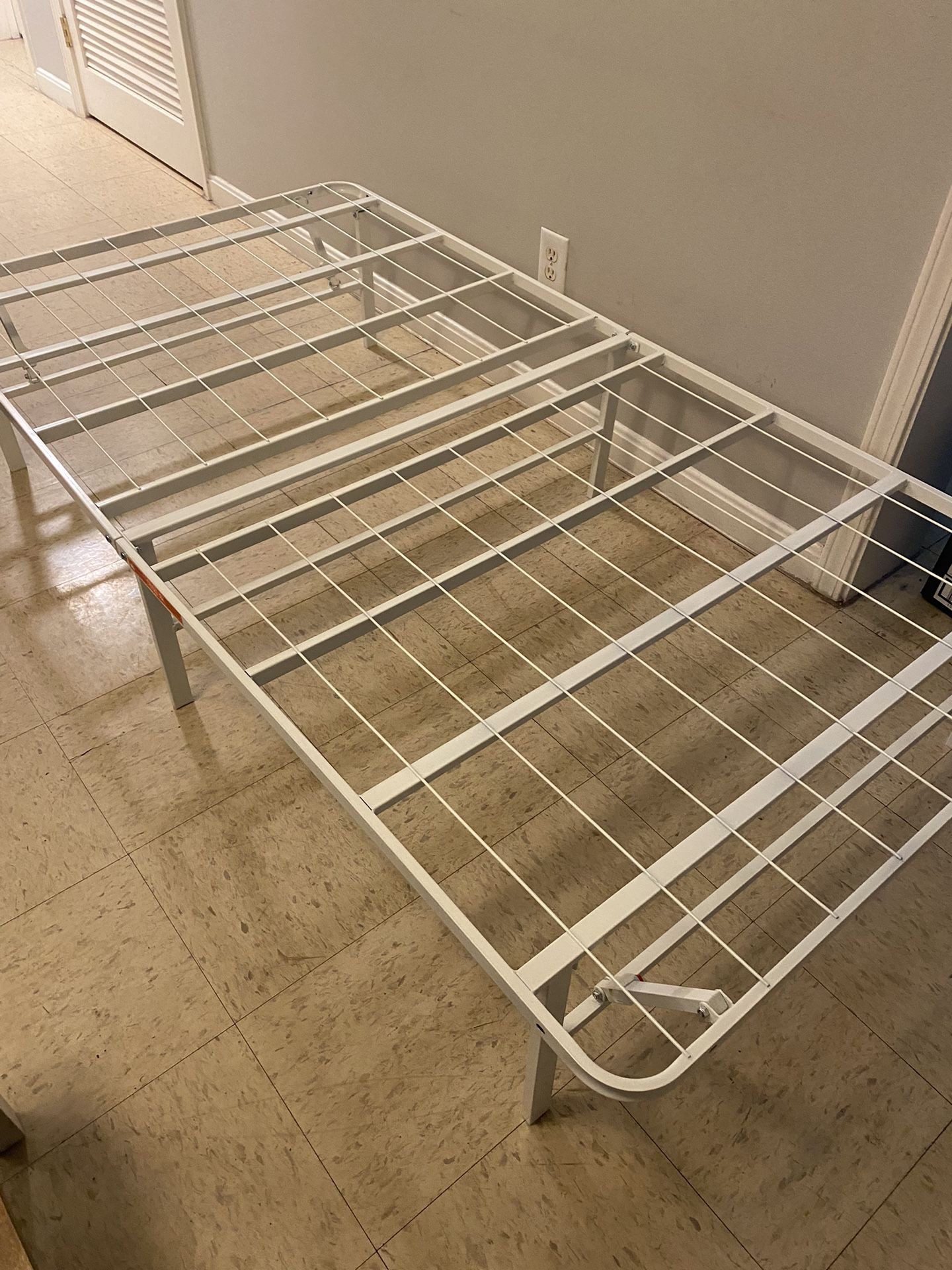 Mainstays Twin Size Bed Frame 