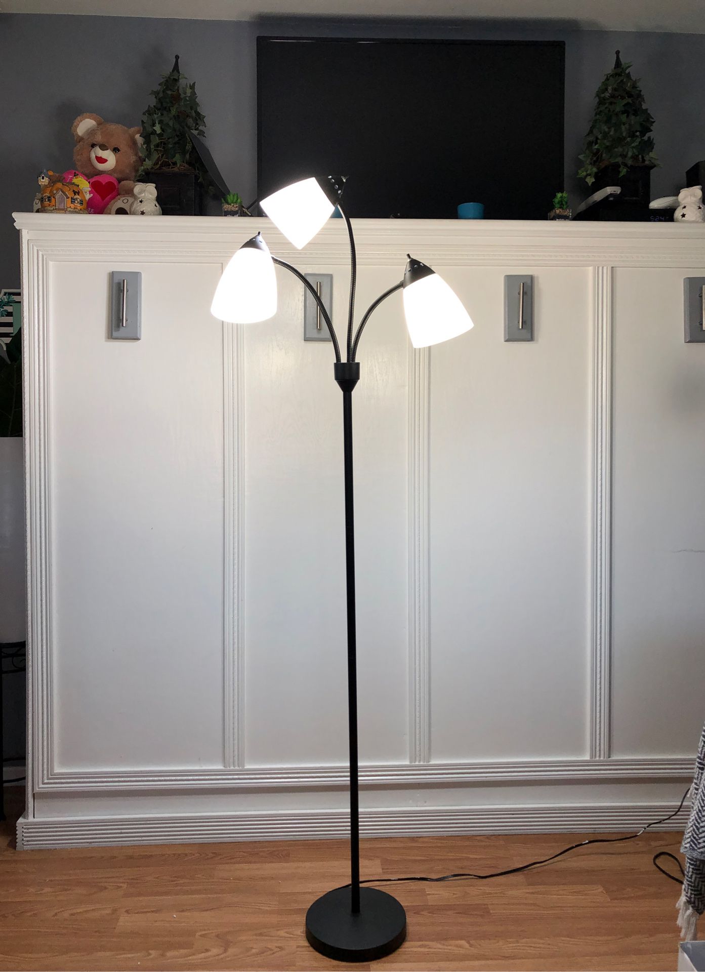 3 Head Floor Lamp
