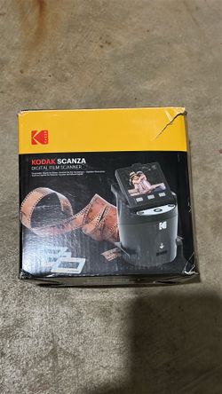 Digital film scanner with all its accessories