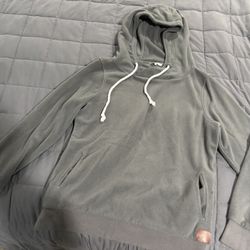 Women’s BKE fleece hoodie sweatshirt sz large from the buckle  