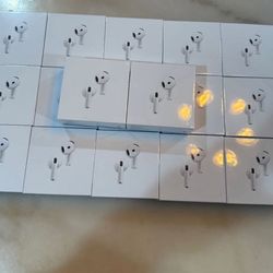 Airpods Gen 4 (Active Noise Cancellation)