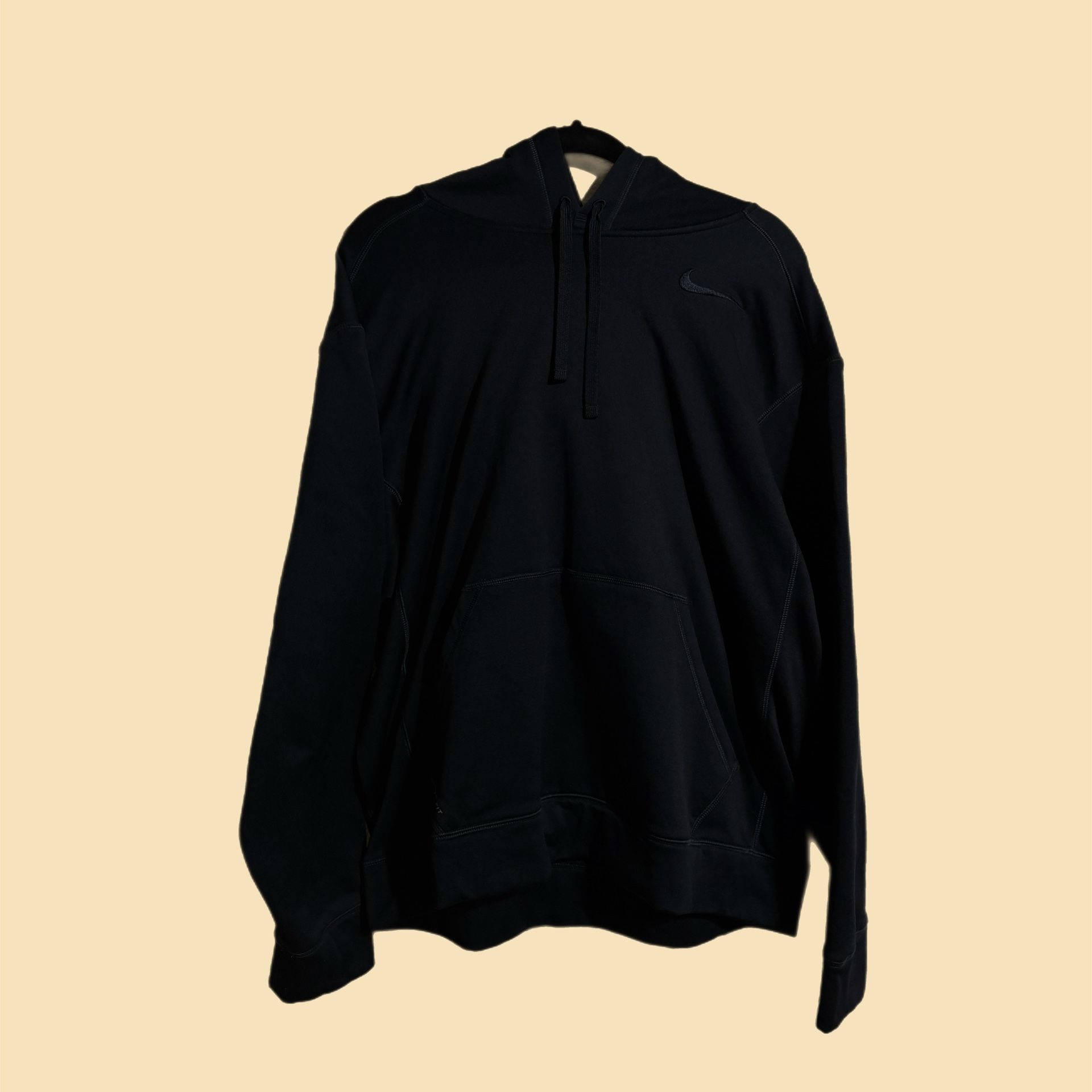 Nike Therma Fit Large Black Hoodie Sweatshirt Pullover