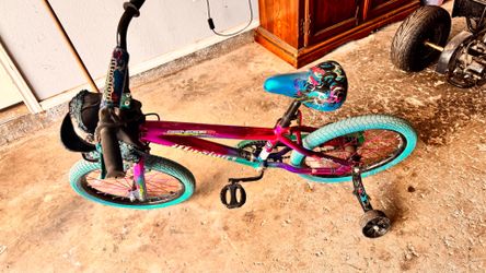 Girl bike