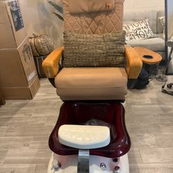 Pedicure Massage Chair & Manicure Table 