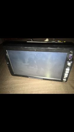 Lanzar touchscreen radio