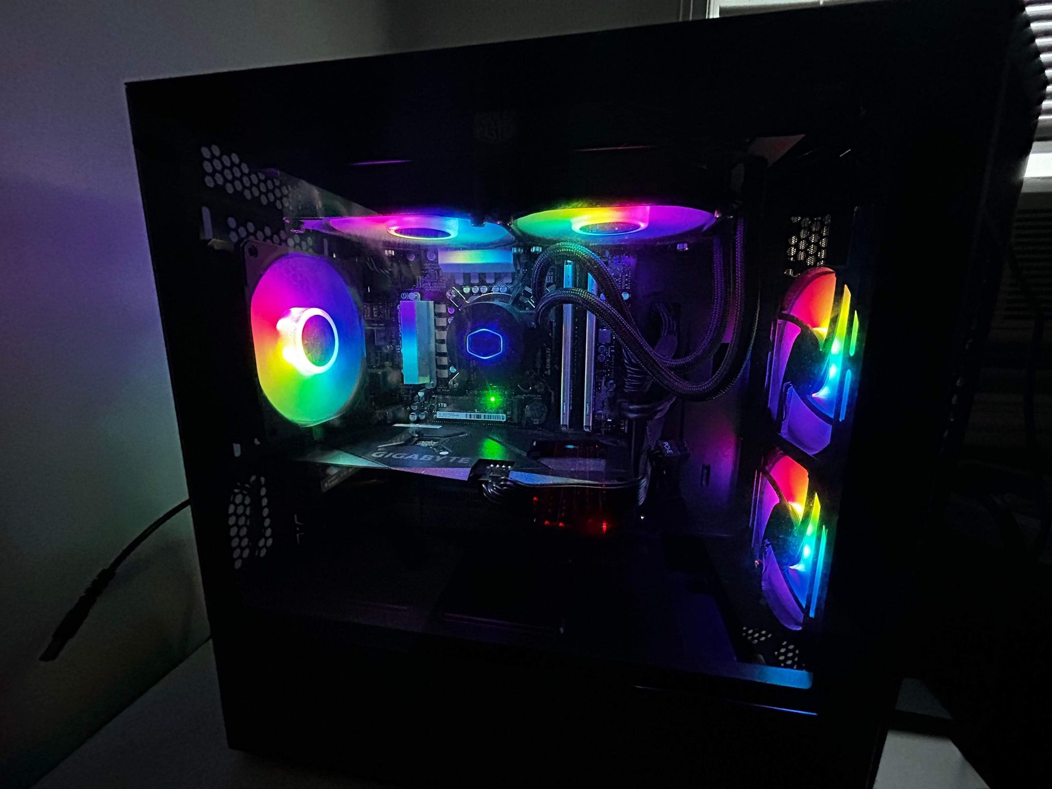 Gaming Pc( With Moniter)