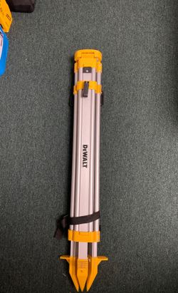 Heavy-Duty Construction Tripod