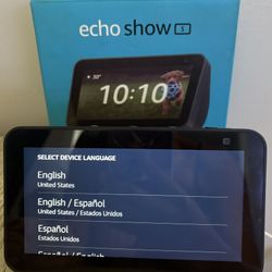Amazon Echo Show 5 Smart Display with Alexa (2nd generation)