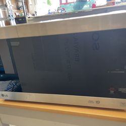 LG Microwave Smart Inverter