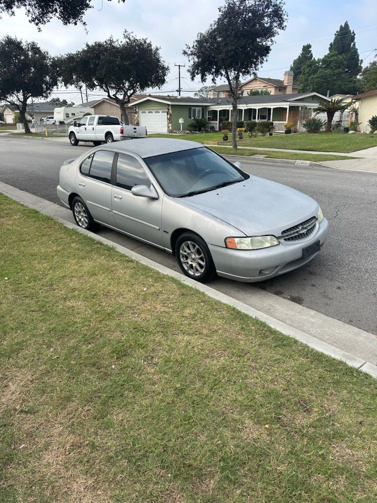 2001 Nissan Altima