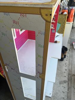 Rainbow High Doll House 