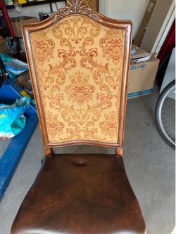 Dining room  Leather Chairs . 5 available at $40 a piece