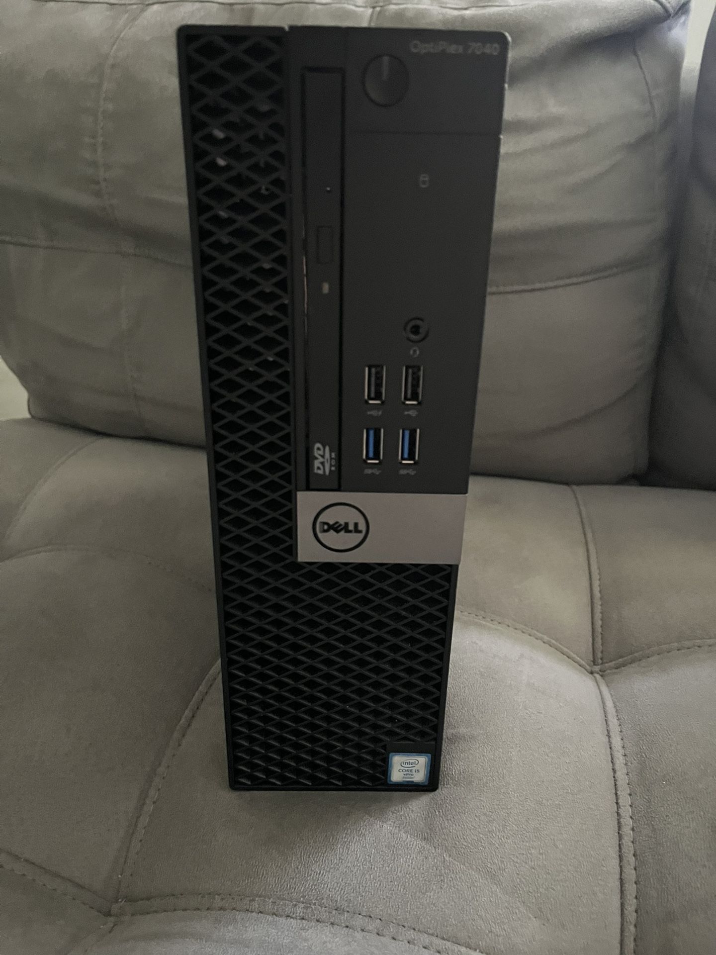 Optiplex 7040 Dell Computer