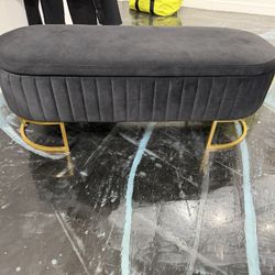 Velvet Elegant Bench 