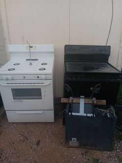 Kenmore gas stove and hotpoint electric stove