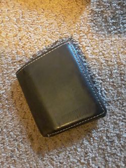 Kenneth Cole wallet