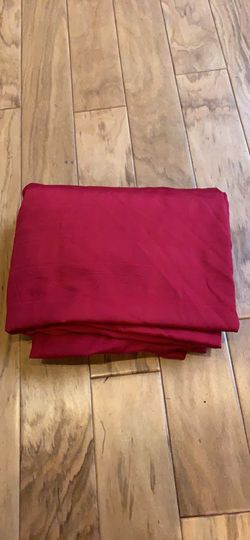 Love seat sofa cover in red and great condition