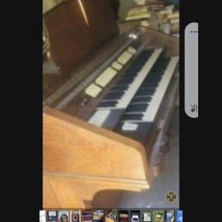 Vintage Organ ,1957 Conn, See 2nd Pic